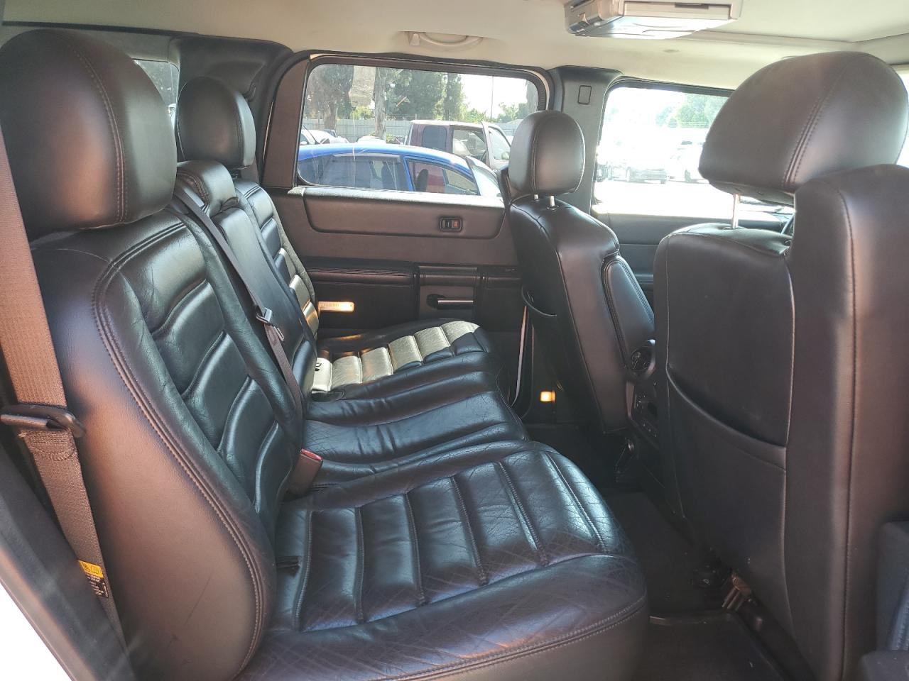 2005 Hummer H2 VIN 5GRGN23U35H132428 Copart auction photo, front end / minor dent/scratches damage thumbnail 11
