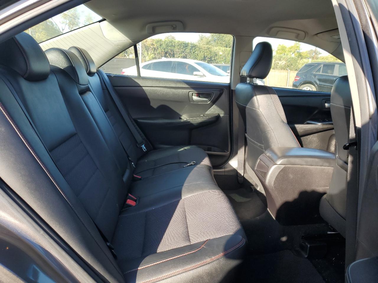 2016 Toyota Camry VIN 4T1BD1FK1GU196735 Copart auction photo, side / front end damage thumbnail 10