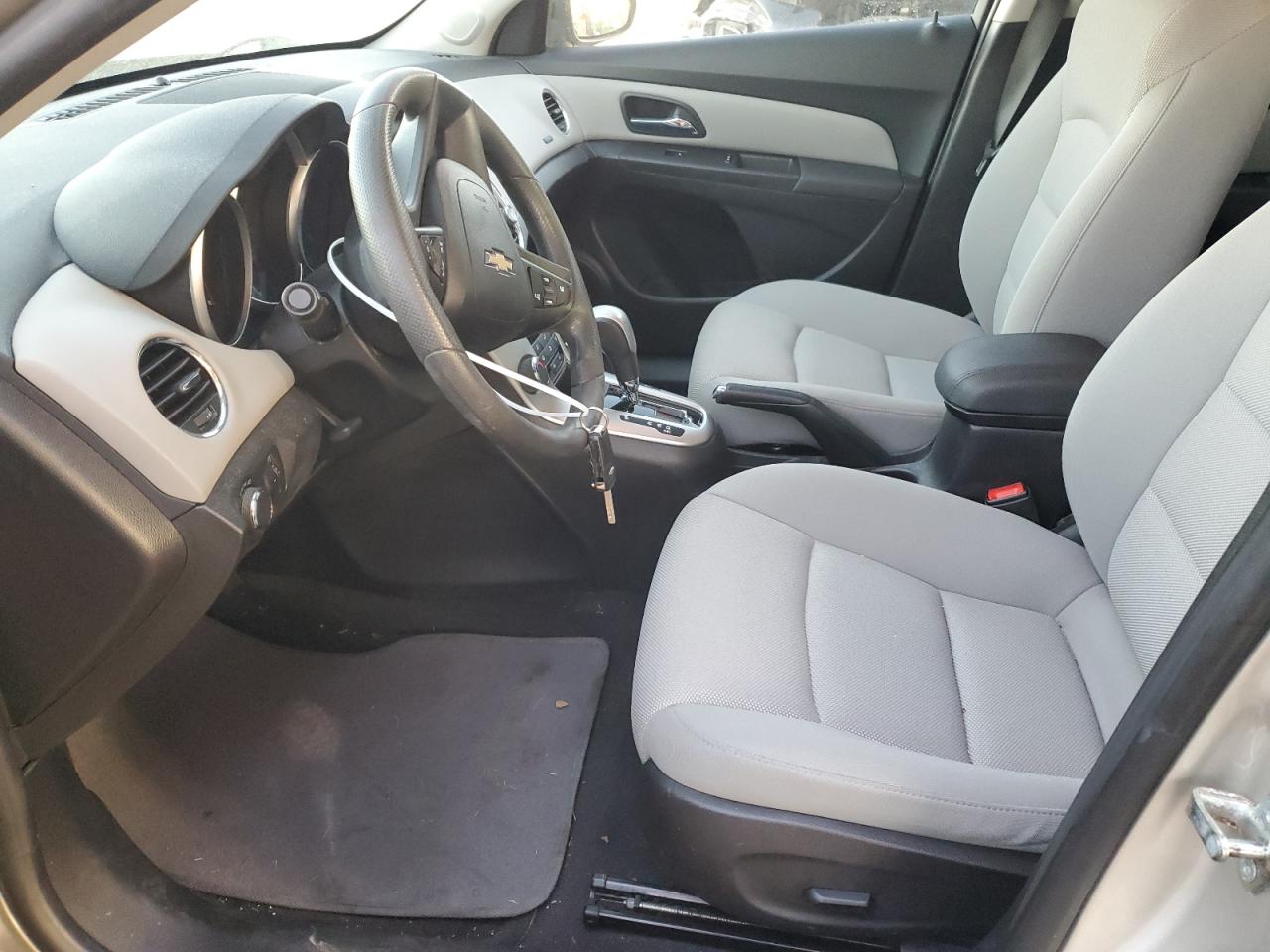 2015 Chevrolet Cruze VIN 1G1PC5SBXF7167802 Copart auction photo, front end damage thumbnail 7