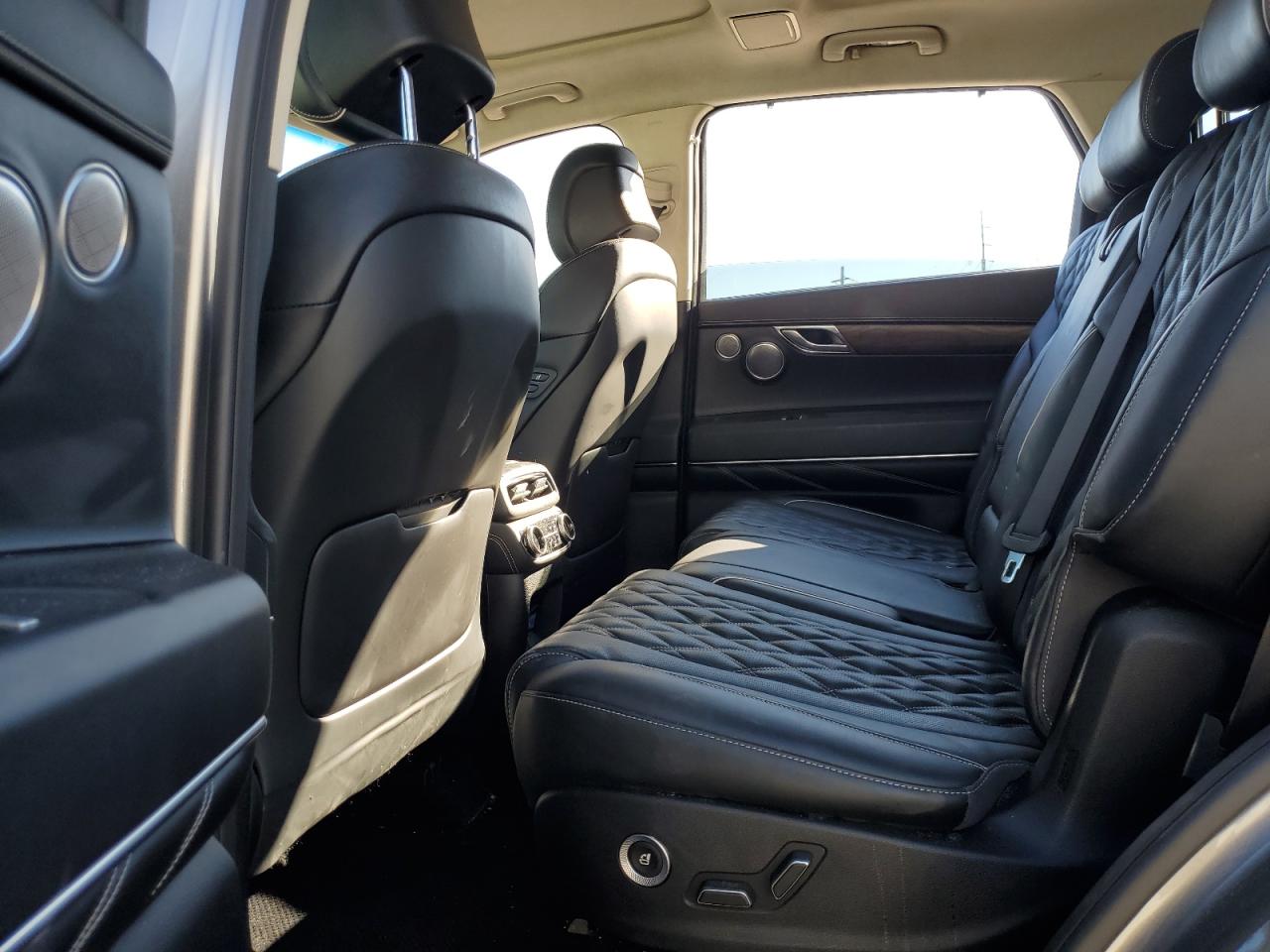 2022 Genesis Gv80 VIN KMUHCESCXNU083352 Copart auction photo, all over damage thumbnail 11