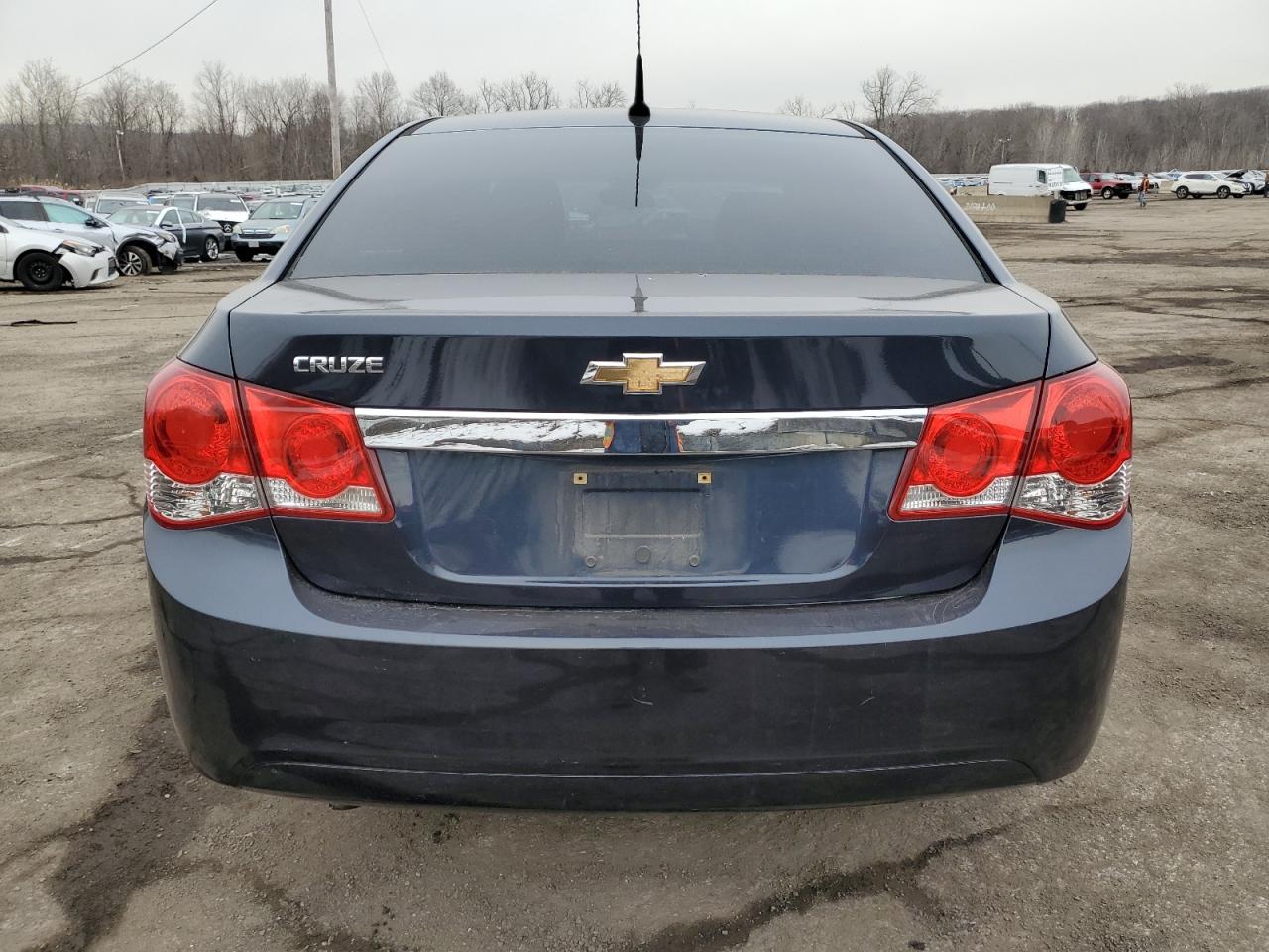 2014 Chevrolet Cruze VIN 1G1PA5SH9E7412999 Copart auction photo, front end / minor dent/scratches damage thumbnail 6