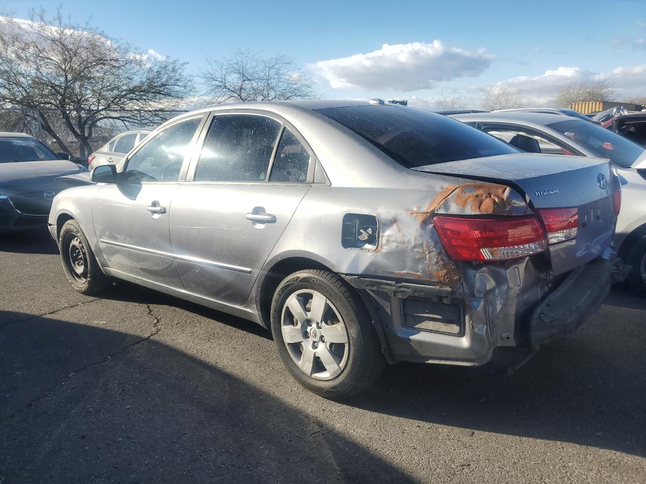 2008 Hyundai Sonata VIN 5NPET46C68H365786 Copart auction photo, front end / rear end damage thumbnail 2
