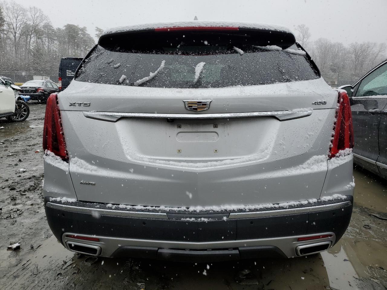 2020 Cadillac XT5 VIN 1GYKNDRS5LZ182097 Copart auction photo, front end damage thumbnail 6
