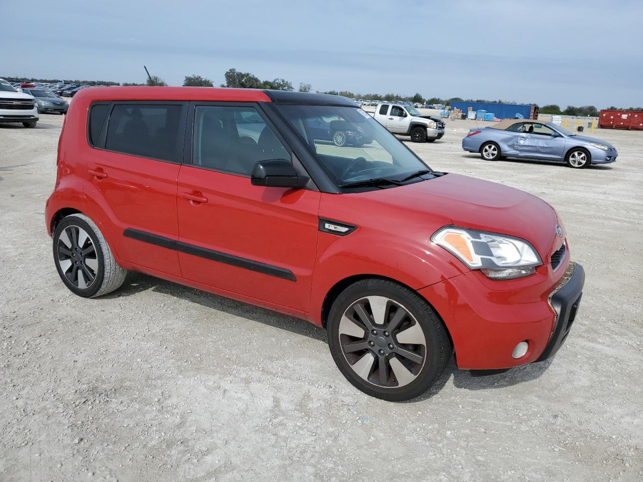 2013 KIA Soul VIN KNDJT2A55D7636590 Copart auction photo, front end damage thumbnail 4