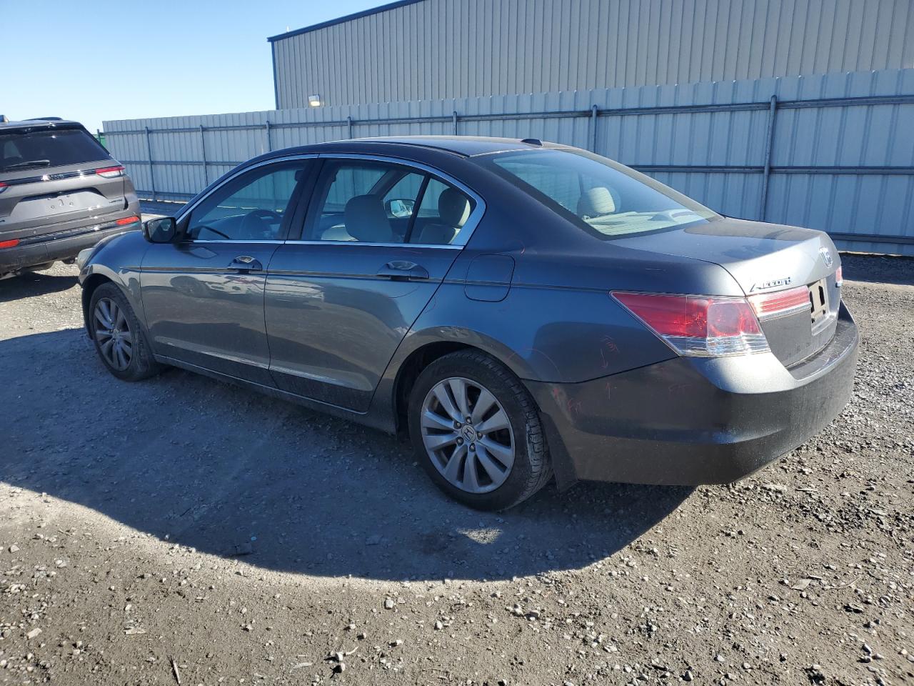 2011 Honda Accord VIN 1HGCP2F81BA067061 Copart auction photo, front end / minor dent/scratches damage thumbnail 2