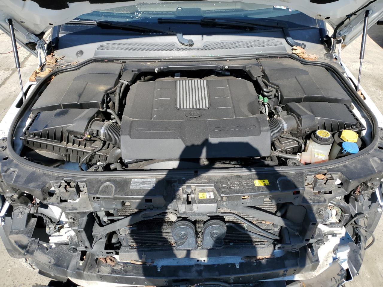 2016 Land Rover LR4 VIN SALAG2V61GA779334 Copart auction photo, front end damage thumbnail 12