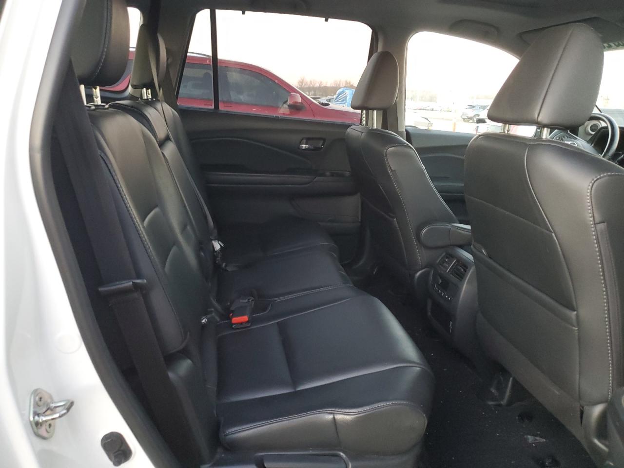 2019 Honda Pilot VIN 5FNYF6H58KB040304 Copart auction photo, all over / front end damage thumbnail 11