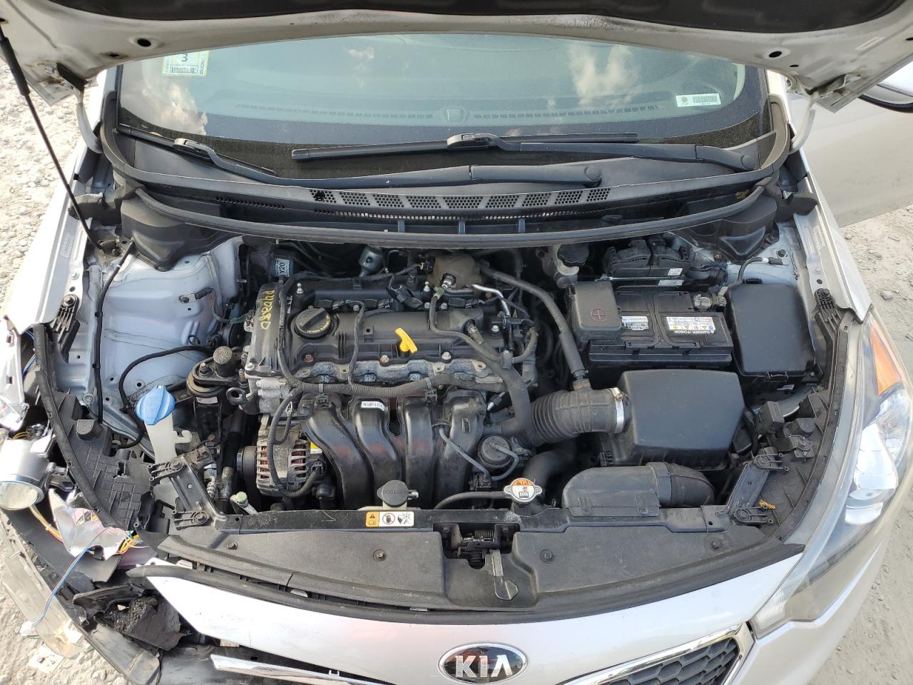 2014 KIA Forte VIN KNAFX4A85E5200185 Copart auction photo, front end / minor dent/scratches damage thumbnail 11
