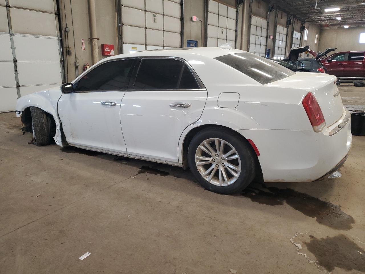 2016 Chrysler 300 VIN 2C3CCAEG6GH273342 Copart auction photo, front end / side damage thumbnail 2