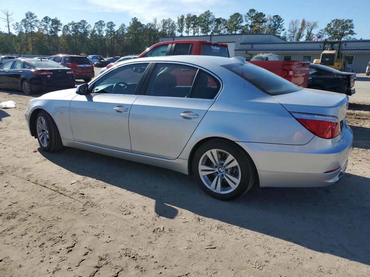 2010 BMW 5er VIN WBANU5C56AC365682 Copart auction photo, front end / side damage thumbnail 2