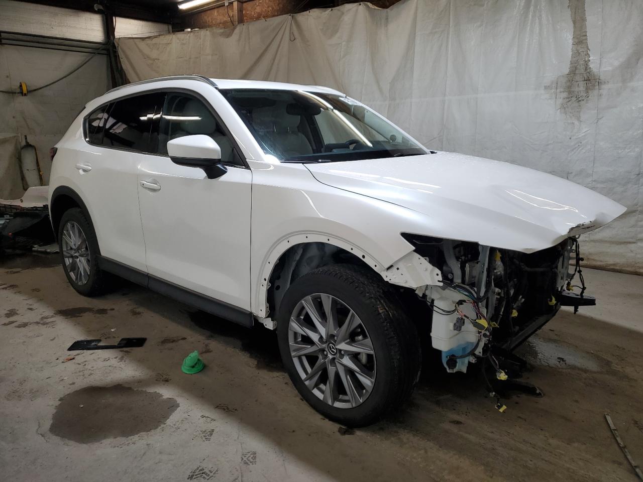 2020 Mazda CX-5 VIN JM3KFBDM2L0861501 Copart auction photo, front end damage thumbnail 4