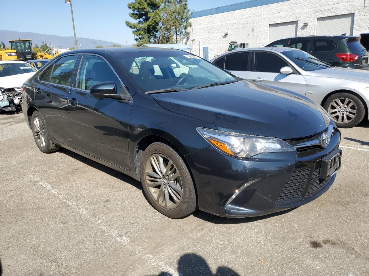 2016 Toyota Camry VIN 4T1BF1FK9GU592132 Copart auction photo, side damage thumbnail 4