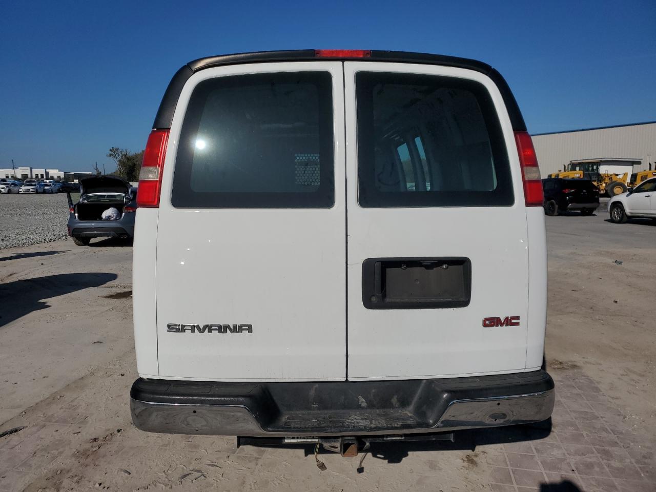 2017 GMC Savana VIN 1GTW7AFF5H1905105 Copart auction photo, front end damage thumbnail 6