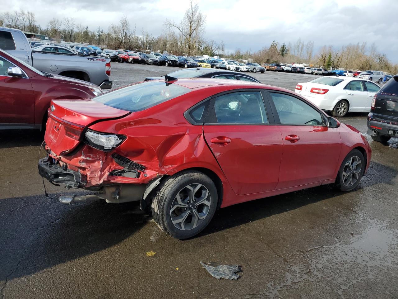 2021 KIA Forte VIN 3KPF24AD1ME383800 Copart auction photo, front end / all over damage thumbnail 3