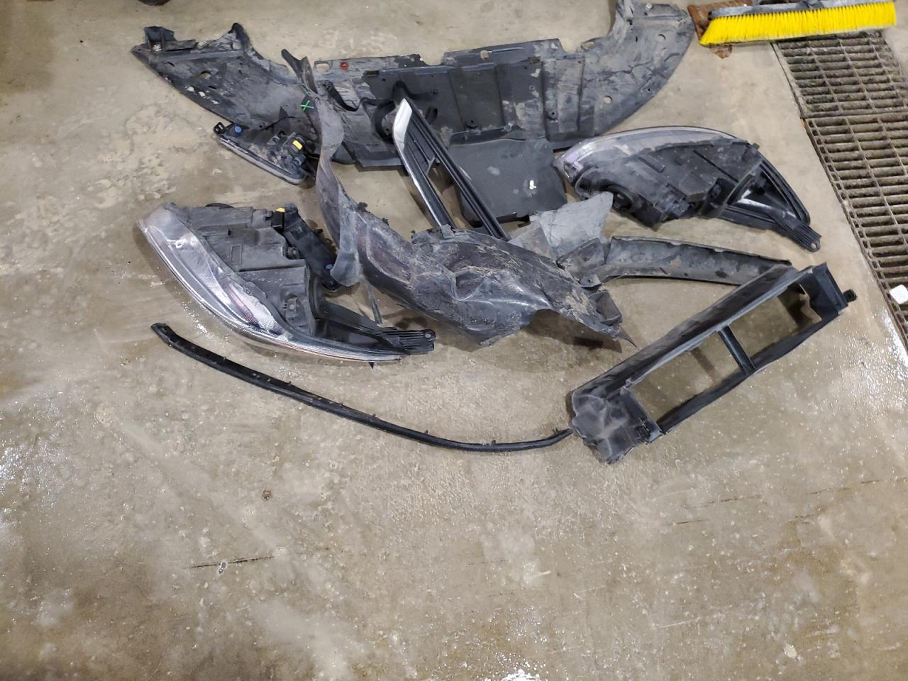 2018 Ford Focus VIN 1FADP3N20JL249686 Copart auction photo, front end damage thumbnail 12