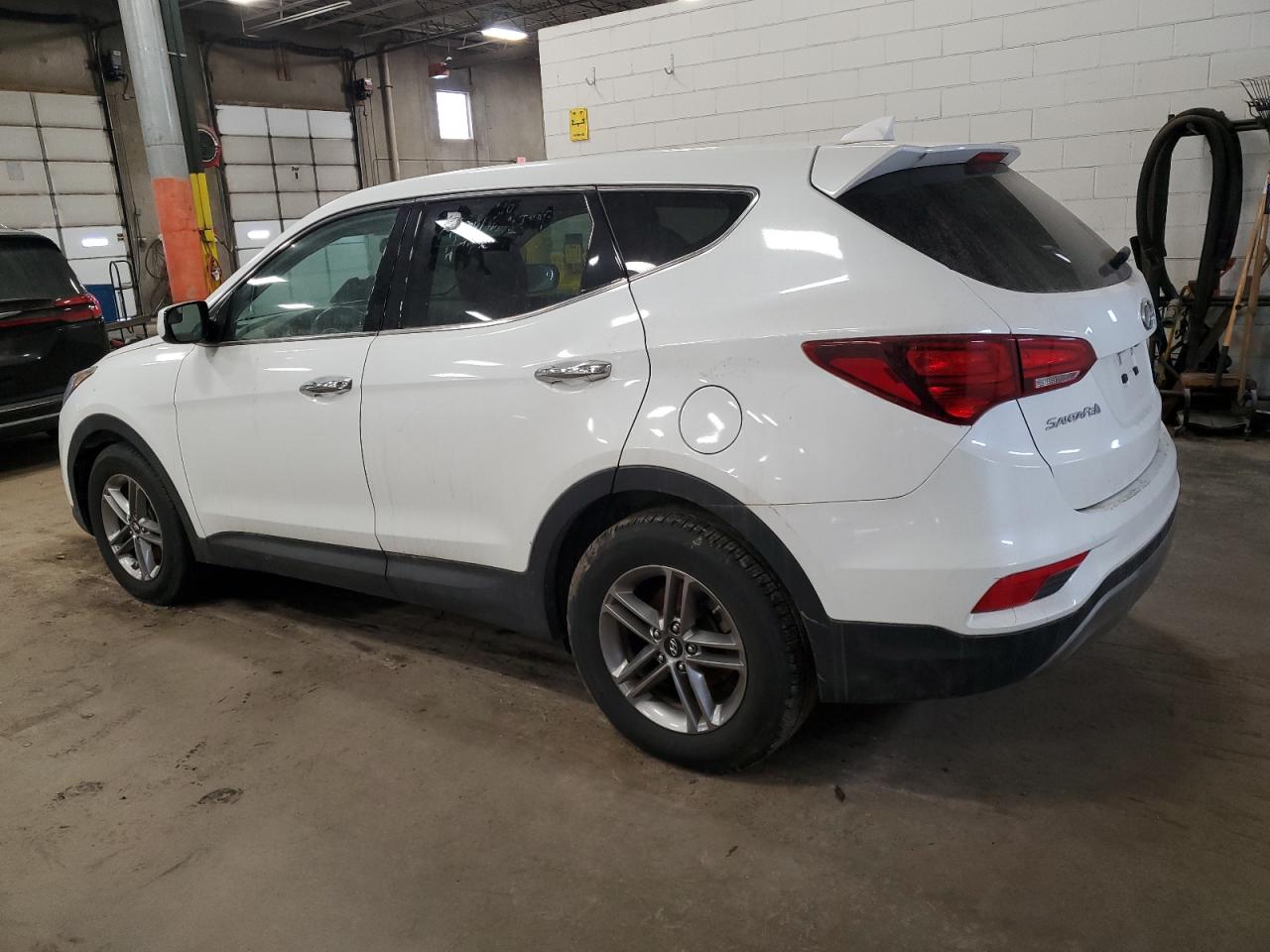 2017 Hyundai Santa Fe VIN 5NMZTDLB4HH011193 Copart auction photo, front end / mechanical damage thumbnail 2