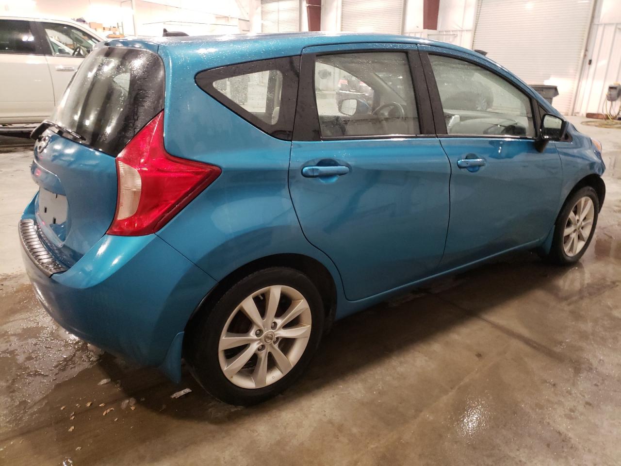 2016 Nissan Versa VIN 3N1CE2CP5GL408464 Copart auction photo, front end / side damage thumbnail 3