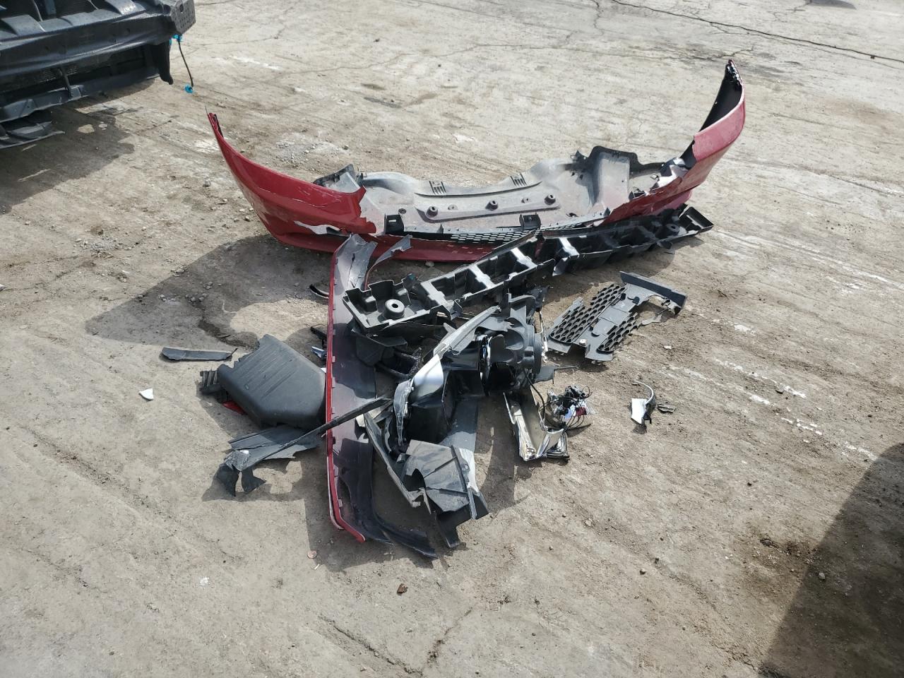 2013 Dodge Charger VIN 2C3CDXCT6DH570672 Copart auction photo, front end / minor dent/scratches damage thumbnail 14