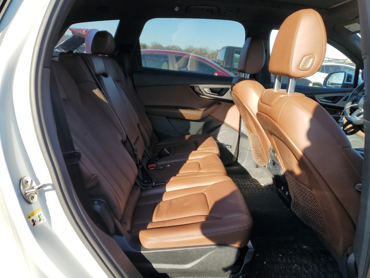 2019 Audi Q7 VIN WA1LHBF74KD021929 Copart auction photo, front end / side damage thumbnail 11