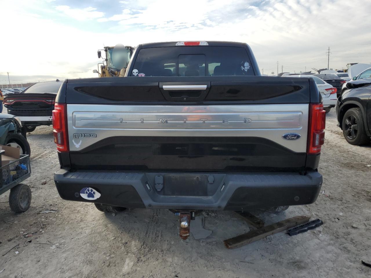 2016 Ford F-150 VIN 1FTEW1EG5GFC56562 Copart auction photo, front end damage thumbnail 8
