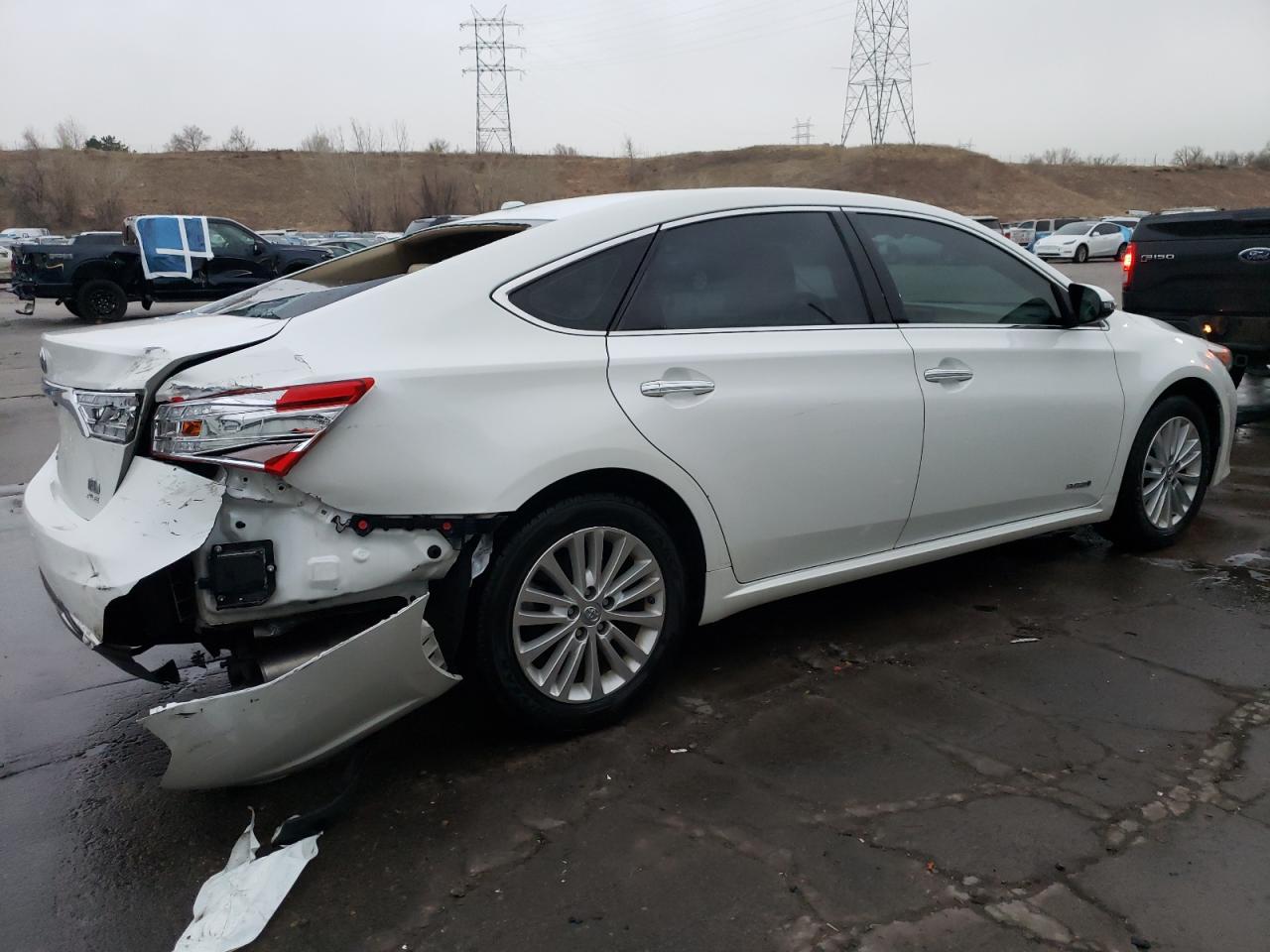 2015 Toyota Avalon VIN 4T1BD1EB4FU047610 Copart auction photo, rear end / hail damage thumbnail 3
