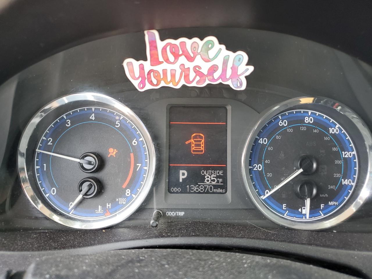 2018 Toyota Corolla VIN 5YFBURHE7JP854444 Copart auction photo, vandalism / front end damage thumbnail 9