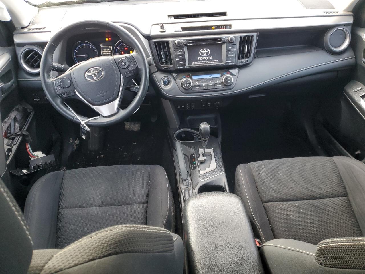 2018 Toyota RAV 4 VIN 2T3RFREV6JW743743 Copart auction photo, front end / rear end damage thumbnail 8