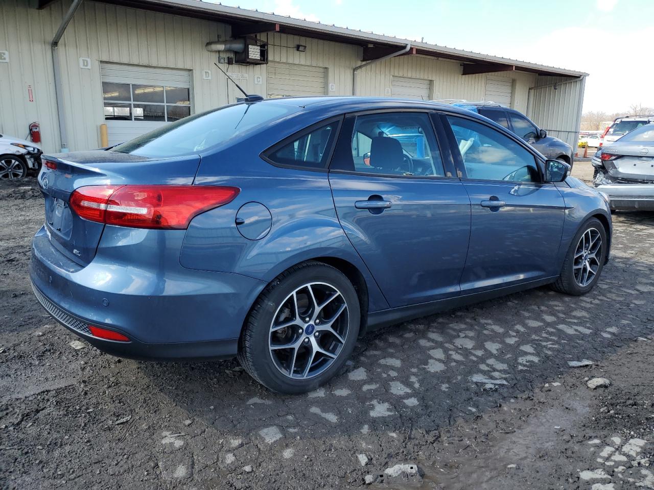 2018 Ford Focus VIN 1FADP3H29JL320170 Copart auction photo, front end damage thumbnail 3