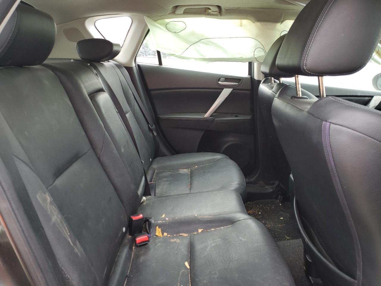 2011 Mazda 3 VIN JM1BL1M58B1363266 Copart auction photo, front end damage thumbnail 10