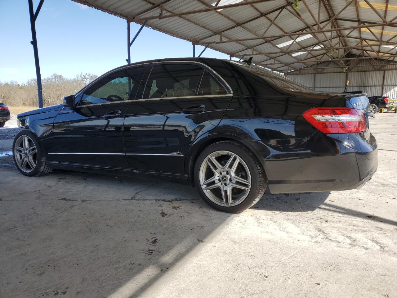 2013 Mercedes-Benz E-klasse VIN WDDHF8JBXDA725692 Copart auction photo, front end / minor dent/scratches damage thumbnail 2