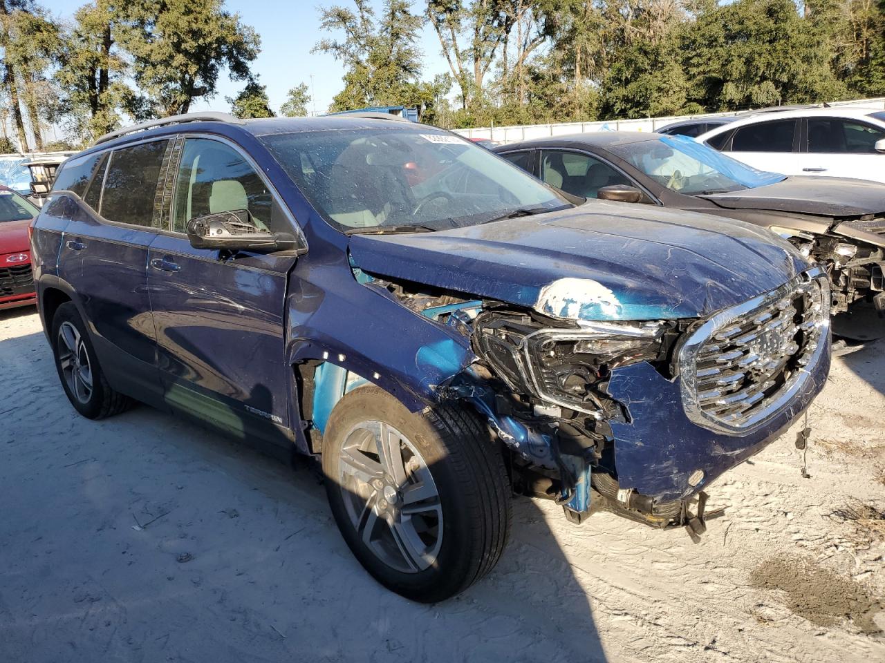 2020 GMC Terrain VIN 3GKALPEVXLL212554 Copart auction photo, front end / rear end damage thumbnail 4