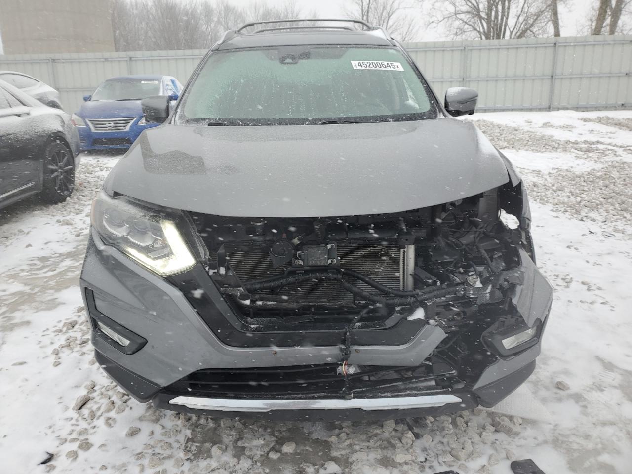 2017 Nissan Rogue VIN JN8AT2MT9HW148723 Copart auction photo, front end damage thumbnail 5