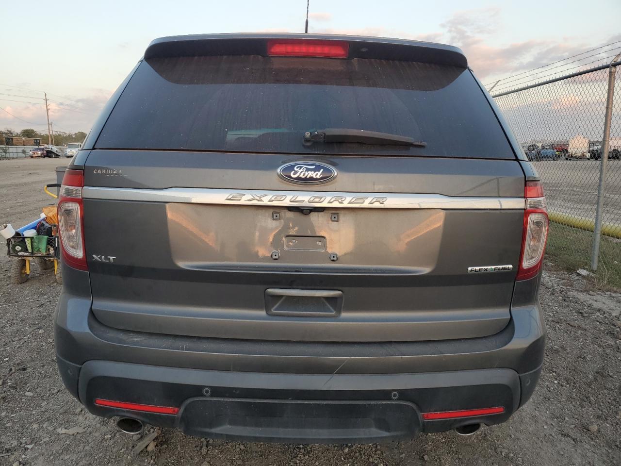 2015 Ford Explorer VIN 1FM5K7D87FGB01587 Copart auction photo, front end / minor dent/scratches damage thumbnail 6