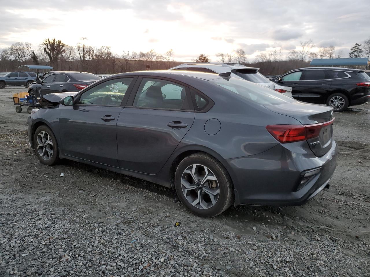2020 KIA Forte VIN 3KPF24AD8LE225422 Copart auction photo, front end damage thumbnail 2