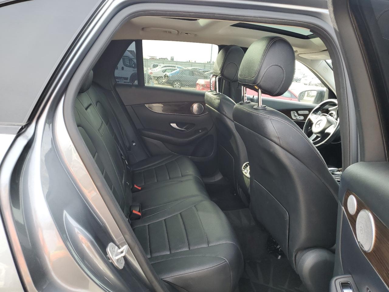 2016 Mercedes-Benz GLC VIN WDC0G4JB4GF031028 Copart auction photo, minor dent/scratches damage thumbnail 11