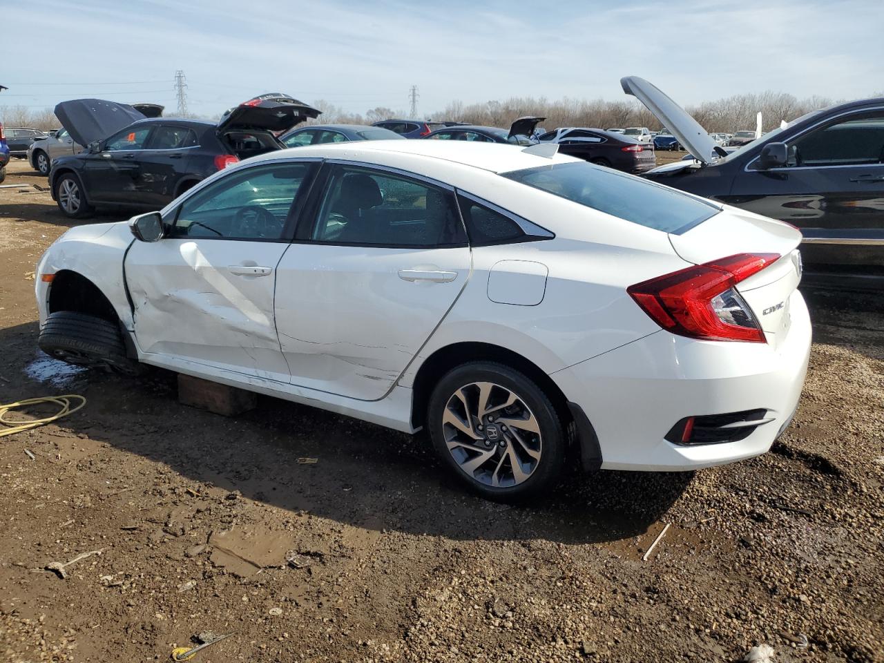 2017 Honda Civic VIN 19XFC2F78HE077915 Copart auction photo, side damage thumbnail 2