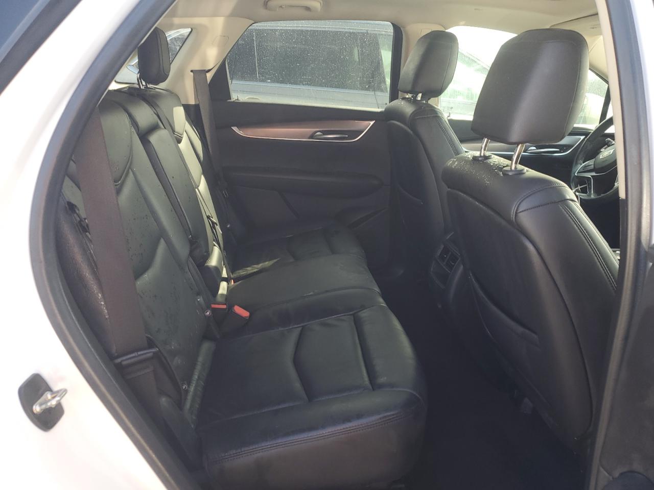 2019 Cadillac XT5 VIN 1GYKNCRS7KZ185334 Copart auction photo, water/flood damage thumbnail 11