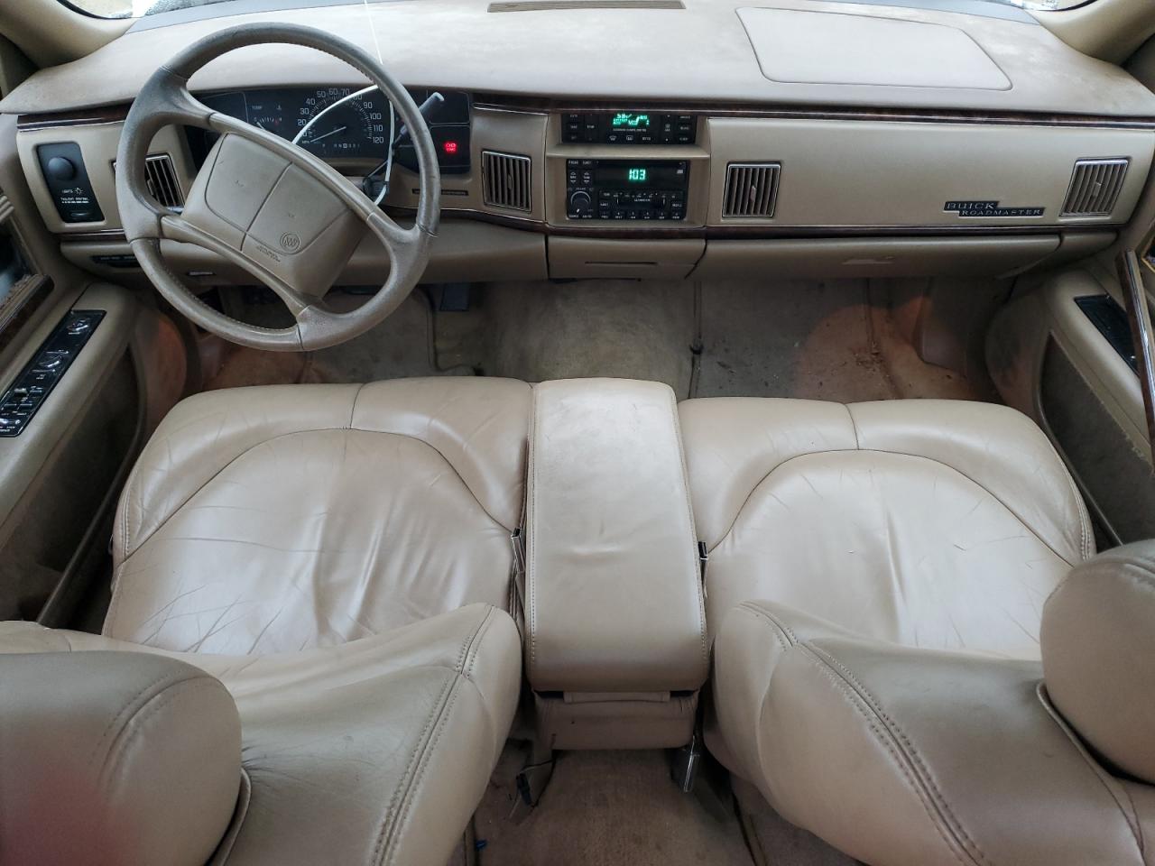1996 Buick Roadmaster VIN 1G4BR82PXTR411148 Copart auction photo, front end damage thumbnail 8