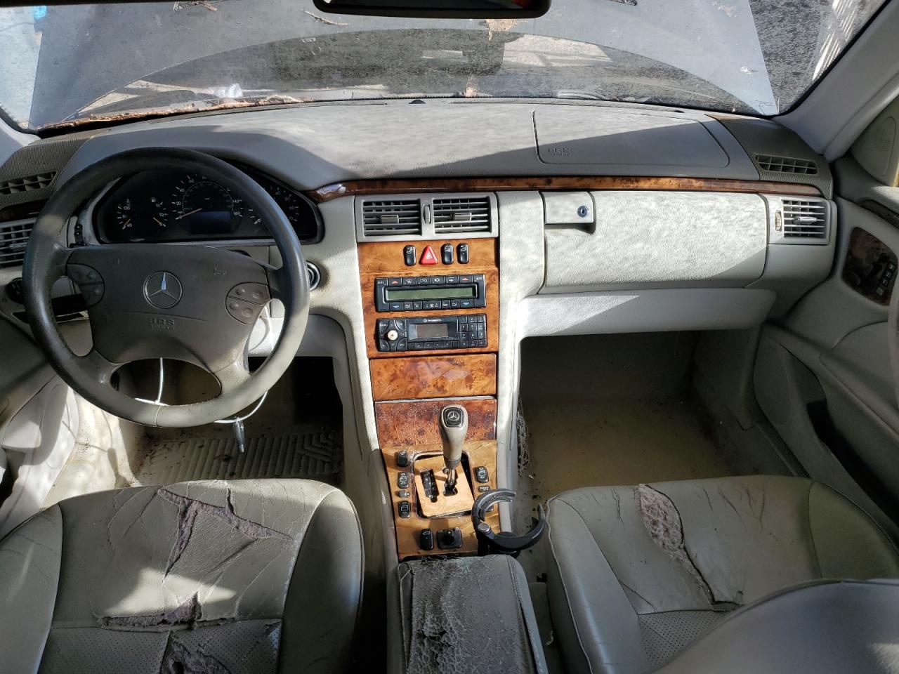 2000 Mercedes-Benz E-klasse VIN WDBJF65J2YB026833 Copart auction photo, minor dent/scratches damage thumbnail 8