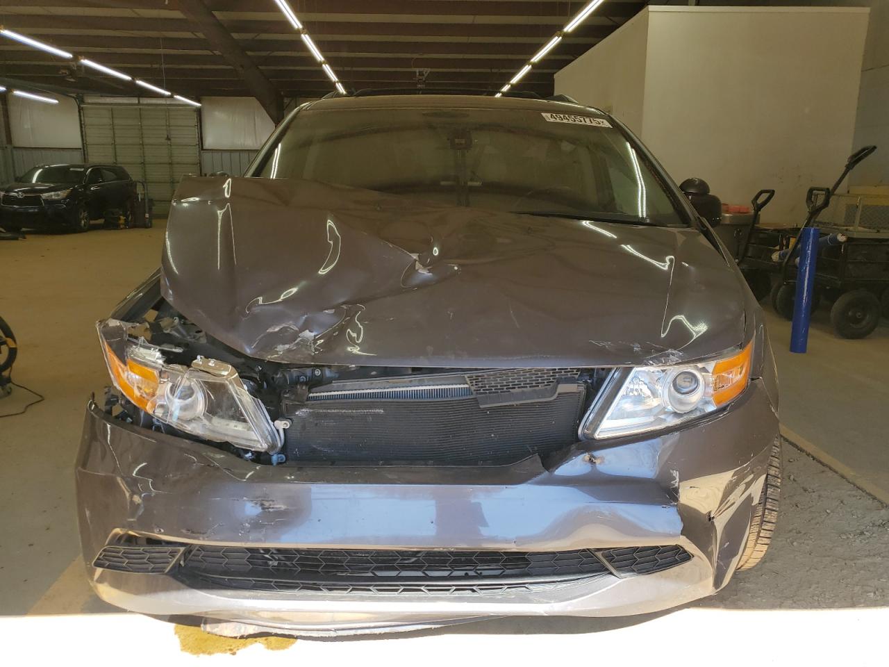 2011 Honda Odyssey VIN 5FNRL5H65BB073163 Copart auction photo, front end damage thumbnail 5