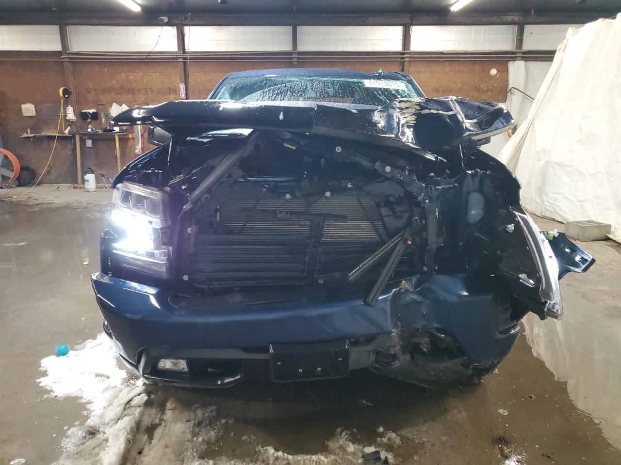 2021 Chevrolet Silverado VIN 1GCUYEEL2MZ427241 Copart auction photo, front end / side damage thumbnail 5