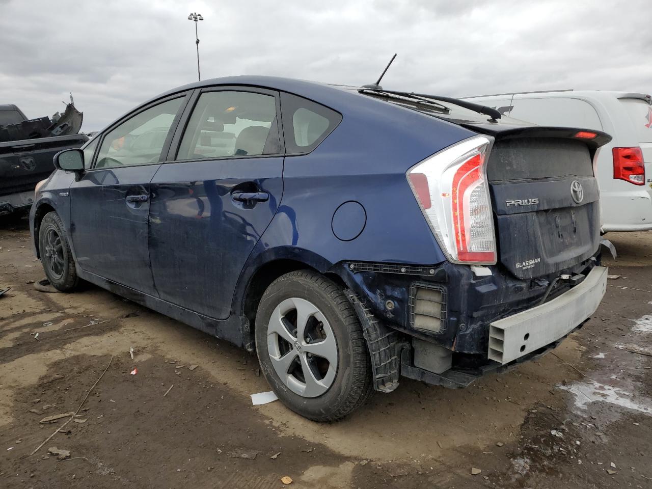 2013 Toyota Prius VIN JTDKN3DU3D1727304 Copart auction photo, rear end damage thumbnail 2