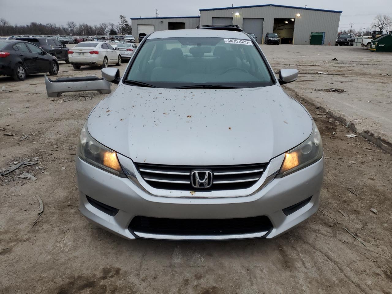 2015 Honda Accord VIN 1HGCR2F37FA165399 Copart auction photo, rear end / minor dent/scratches damage thumbnail 5