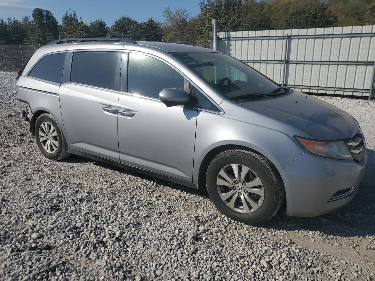 2016 Honda Odyssey VIN 5FNRL5H38GB108095 Copart auction photo, rear end damage thumbnail 4