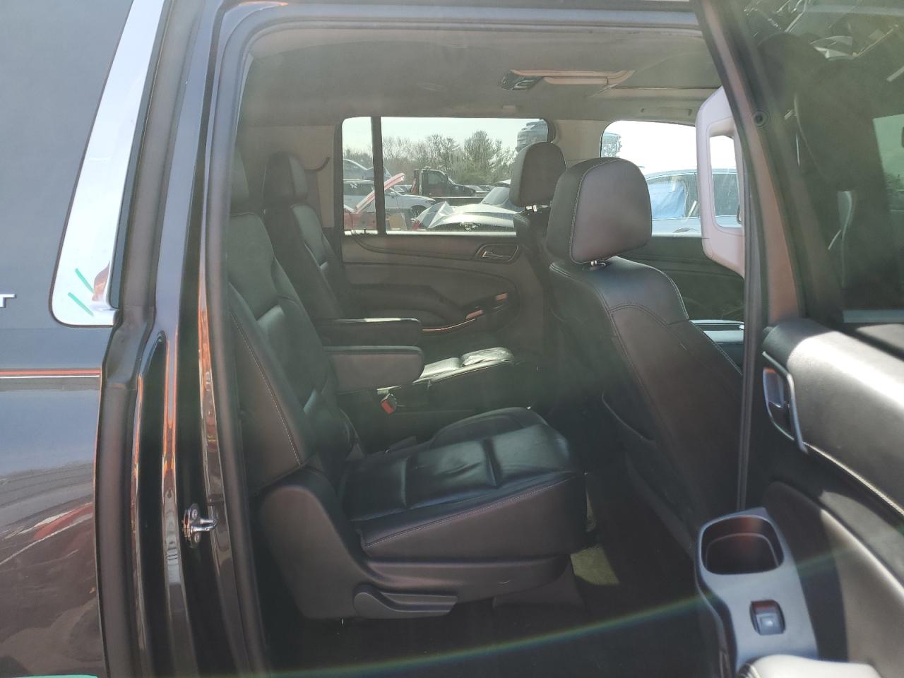 2017 GMC Yukon VIN 1GKS2GKC1HR338599 Copart auction photo, front end damage thumbnail 11