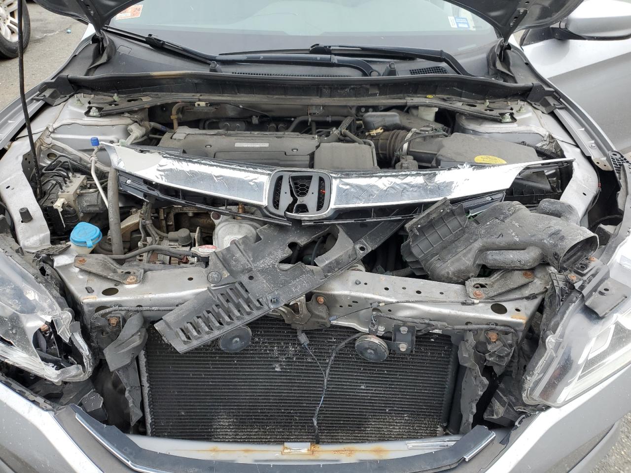 2017 Honda Accord VIN 1HGCR2F13HA250421 Copart auction photo, front end / minor dent/scratches damage thumbnail 11