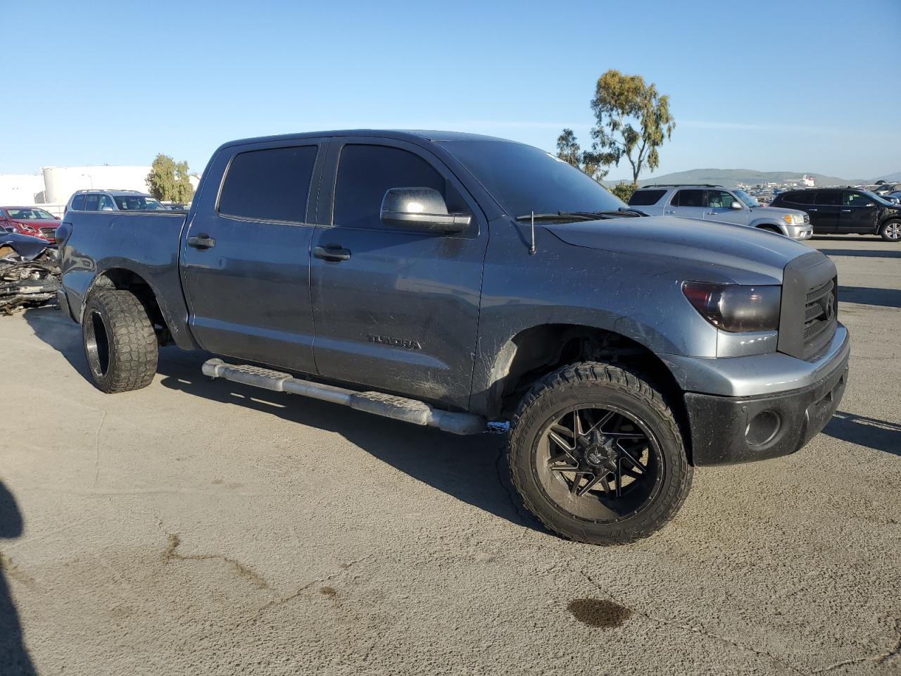 2007 Toyota Tundra VIN 5TBEV541X7S461844 Copart auction photo, undercarriage / rear end damage thumbnail 4