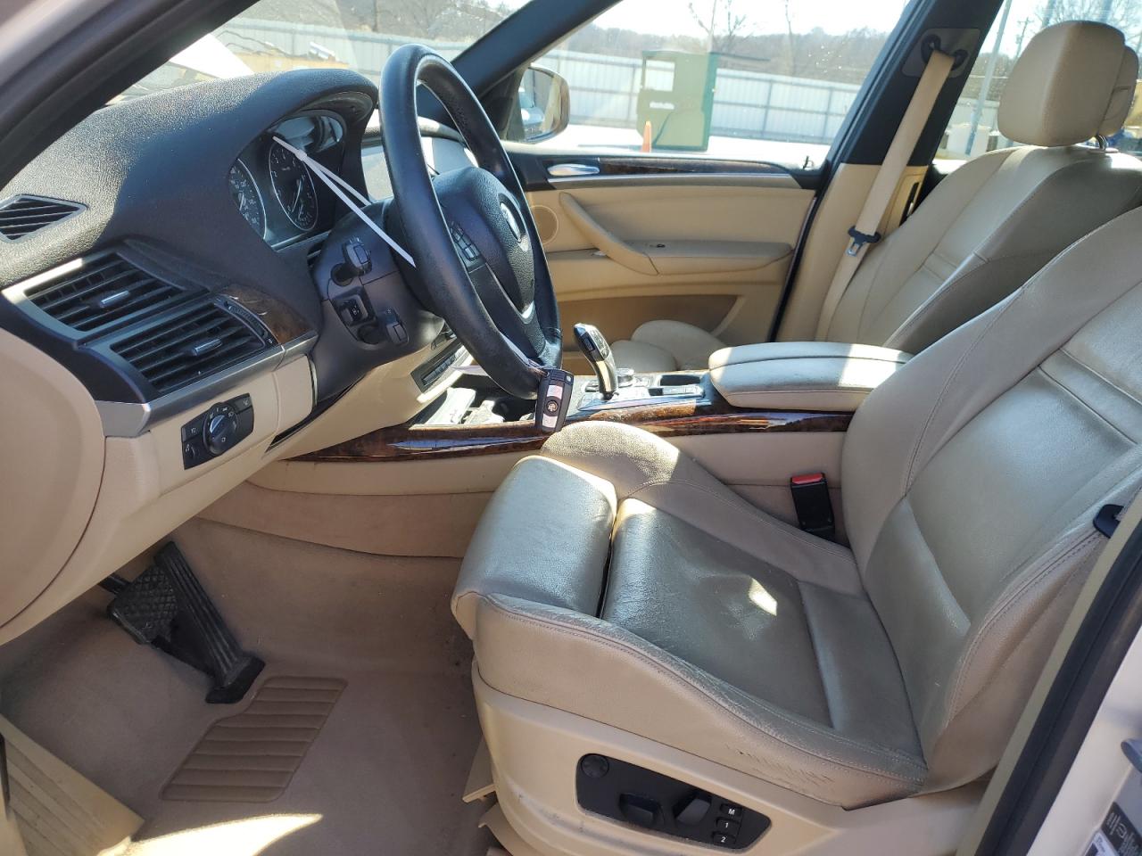 2012 BMW X5 VIN 5UXZV4C51CL752153 Copart auction photo, front end damage thumbnail 7
