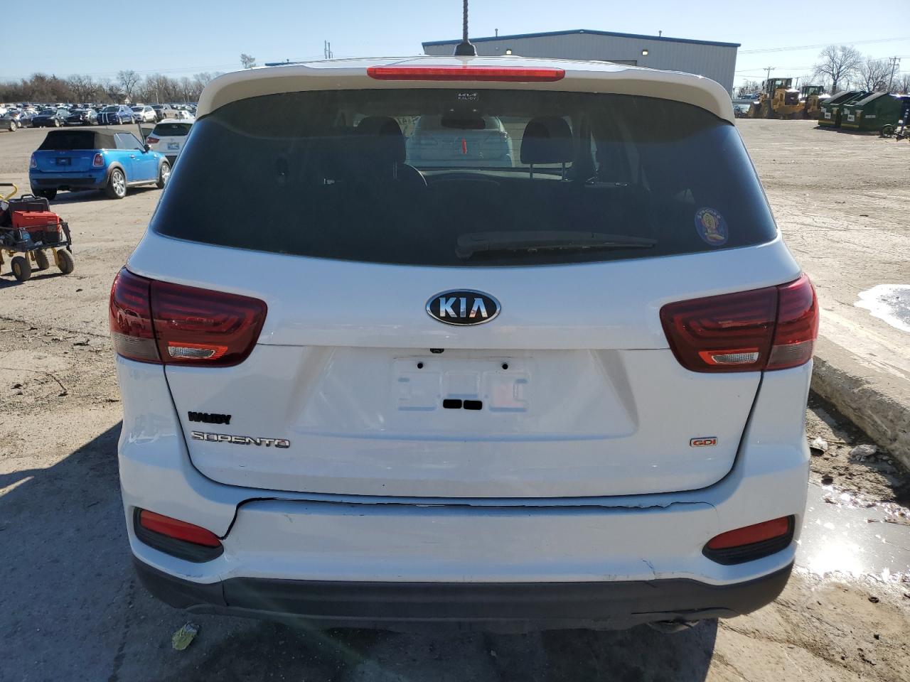 2020 KIA Sorento VIN 5XYPG4A3XLG651712 Copart auction photo, side / minor dent/scratches damage thumbnail 6