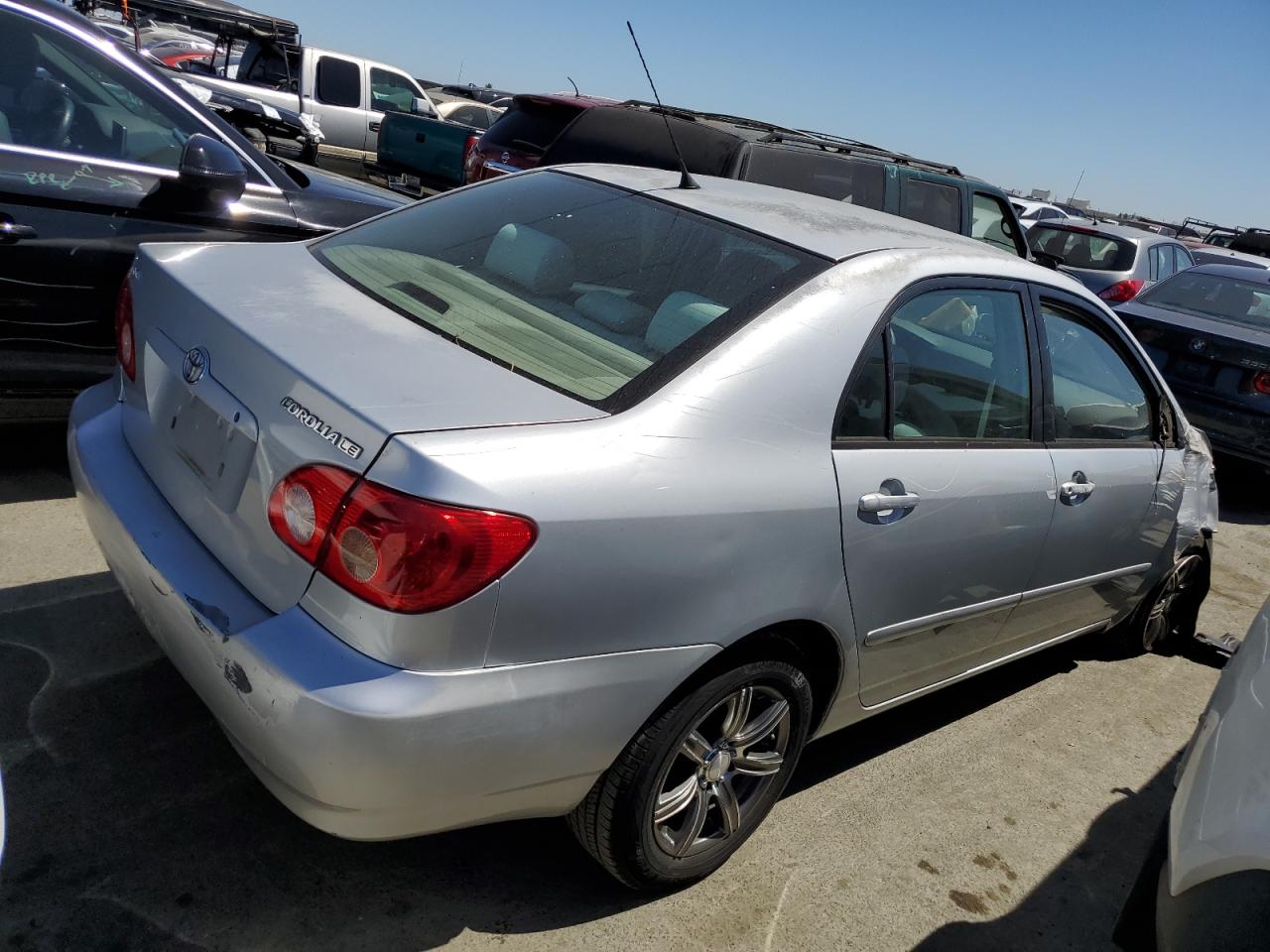 2008 Toyota Corolla VIN 1NXBR32E38Z027685 Copart auction photo, all over / minor dent/scratches damage thumbnail 3